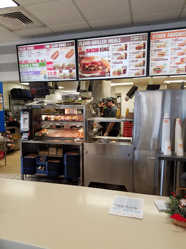 Fast Food Restaurant «Burger King», reviews and photos, 390 Edgewood Rd NW, Cedar Rapids, IA 52405, USA