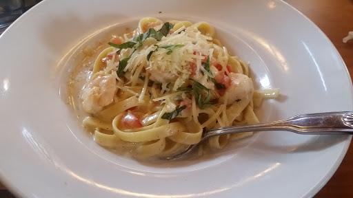 Italian Restaurant «Piazza Del Pane Italian Cafe», reviews and photos, 799 W Palmdon Dr, Fresno, CA 93704, USA