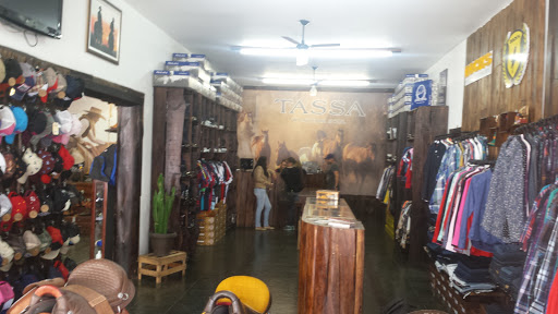Silverado Cowboy Shop, R. Rio Grande do Sul, 668 - Centro, Poços de Caldas - MG, 37701-001, Brasil, Loja_de_Artigos_para_Animais, estado Minas Gerais