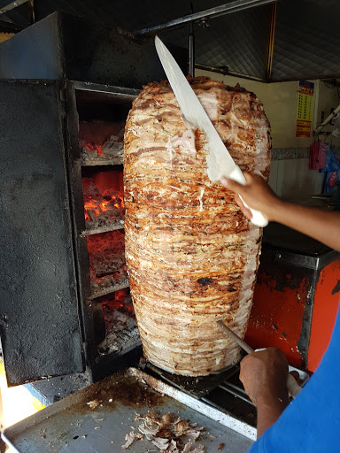 Tacos Arabes Xanadu, Avenida Peñafiel 309, Francisco Sarabia, 75730 Tehuacán, Pue., México, Restaurantes o cafeterías | PUE
