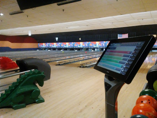 Bowling Alley «Monterey Lanes», reviews and photos, 2161 Fremont St, Monterey, CA 93940, USA