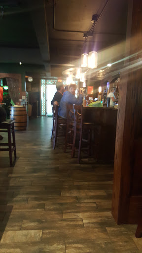 Irish Pub «Copper Clover Pub», reviews and photos, 111 Boardwalk Pl E #203, Madeira Beach, FL 33708, USA