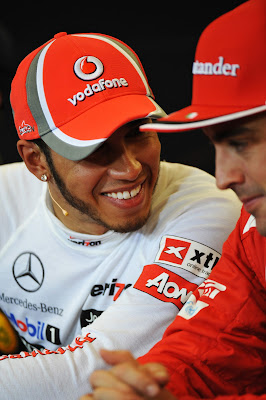 Льюис Хэмилтон и Фернандо Алонсо на пресс-конференции после гонки на Гран-при США 2012