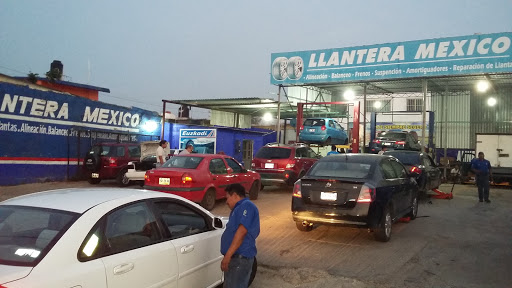Llantera México, Minatitlan - Coatzacoalcos 21, 7 de Mayo, 96810 Minatitlán, Ver., México, Tienda de neumáticos | VER