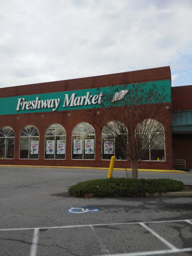 Supermarket «Freshway Market», reviews and photos, 1261 N Cherokee Rd, Social Circle, GA 30025, USA