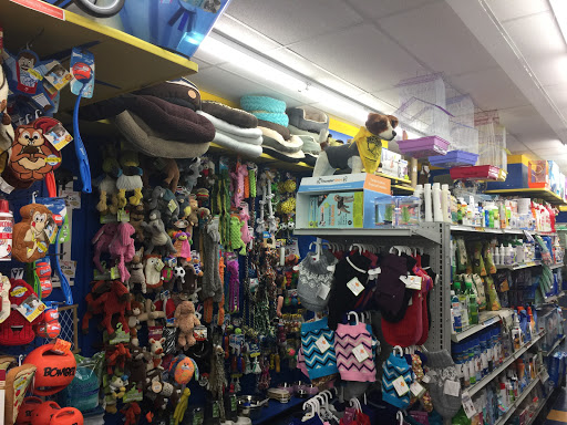 Pet Supply Store «Petland Discounts - Brighton Beach», reviews and photos, 416 Brighton Beach Ave, Brooklyn, NY 11235, USA