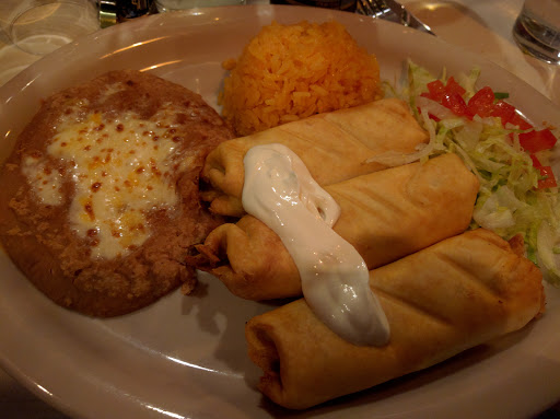 Mexican Restaurant «Mariachi Mexican Restaurant», reviews and photos, 413 Main St, Metuchen, NJ 08840, USA