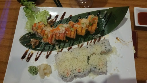 Sushi Restaurant «KiKu Japanese Fusion», reviews and photos, 36221 E Lake Rd S, Palm Harbor, FL 34685, USA