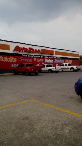 AutoZone, Carretera Federal # 202, Obrera, 95190 Tierra Blanca, Ver., México, Tienda de repuestos para carro | GTO