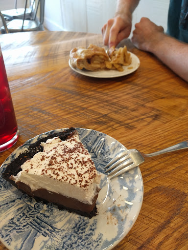 Pie Shop «The Pie Chest», reviews and photos, 119 4th St NE, Charlottesville, VA 22902, USA