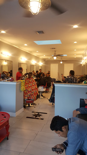 Barber Shop «Downtown Barbers», reviews and photos, 36 E Main St, Apopka, FL 32703, USA