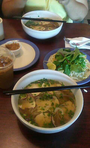 Asian Restaurant «Pho Noodle & Asian Cuisine», reviews and photos, 837 E Irving Blvd, Irving, TX 75060, USA