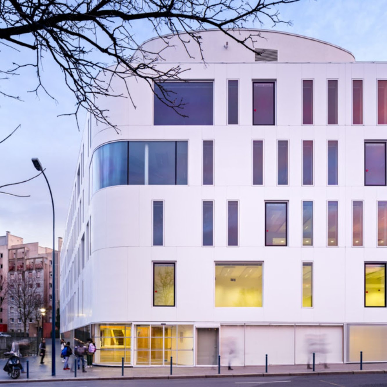Positive energy Building by Fassio Viaud Architectes