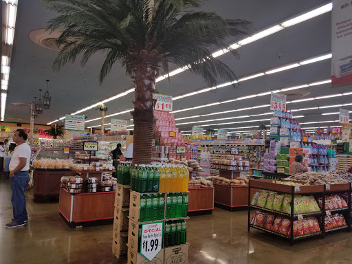 Supermarket «Vallarta Supermarkets», reviews and photos, 13940 Ramona Blvd, Baldwin Park, CA 91706, USA