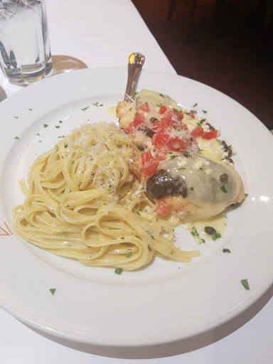Italian Restaurant «BRAVO Cucina Italiana», reviews and photos, 1500 Washington Rd, Mt Lebanon, PA 15228, USA