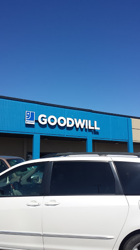 Non-Profit Organization «38th Street Goodwill», reviews and photos, 3121 S 38th St, Tacoma, WA 98409, USA