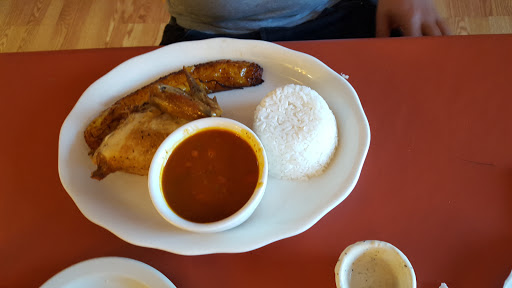 Colombian Restaurant «La Fonda Latino Grill», reviews and photos, 426 Hawkins Ave, Ronkonkoma, NY 11779, USA