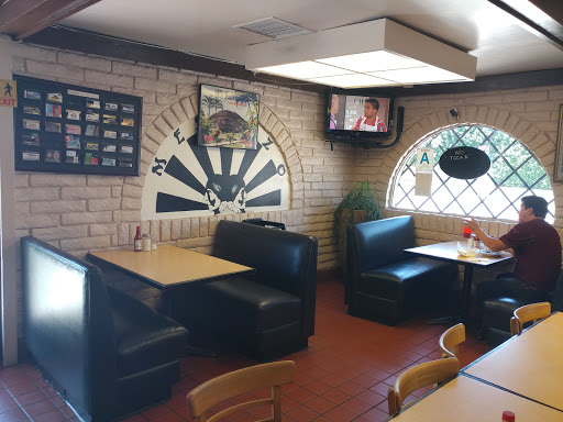 Salvadoran Restaurant «El Mestizo», reviews and photos, 15418 Lassen St, Mission Hills, CA 91345, USA