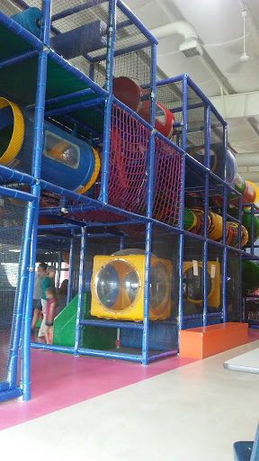 Amusement Center «Escapades Family Fun Center», reviews and photos, 4241 W Williamsburg Blvd, Muncie, IN 47304, USA