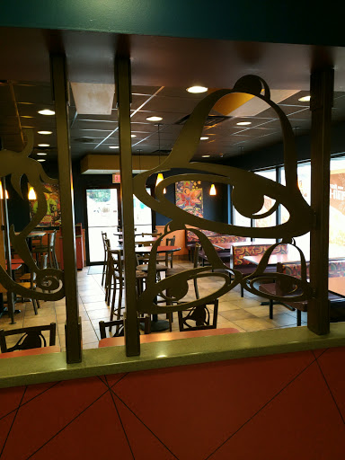 Mexican Restaurant «Taco Bell», reviews and photos, 4 N Broadview St, Greenbrier, AR 72058, USA