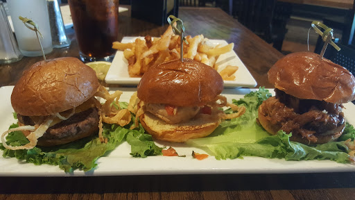 Restaurant «Pub 47 Grill», reviews and photos, 10400 IL-47, Huntley, IL 60142, USA