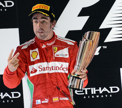 Фернандо Алонсо второй на подиуме Гран-при Абу-Даби 2012