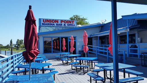 Hamburger Restaurant «Union Point Marina Bar & Grill», reviews and photos, 14201 CA-4, Stockton, CA 95206, USA