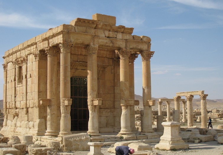 Should we 3D print a new Palmyra? Should we 3D print a new Palmyra?