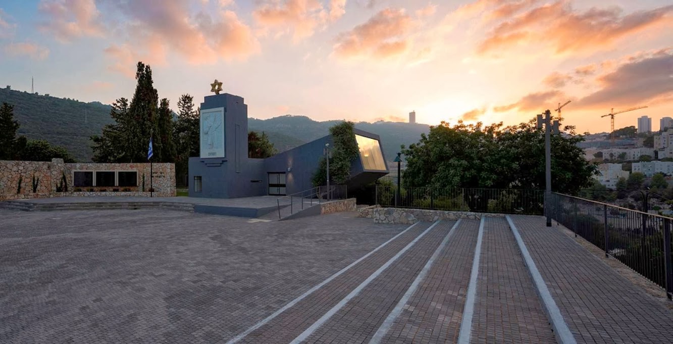 Nesher Yad Lebanim by So Architecture