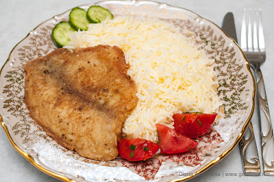 жареный окунь с пловом жареный окунь с пловом