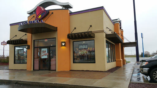 Mexican Restaurant «Taco Bell», reviews and photos, 120 Joe B. Hall Ave, Shepherdsville, KY 40165, USA