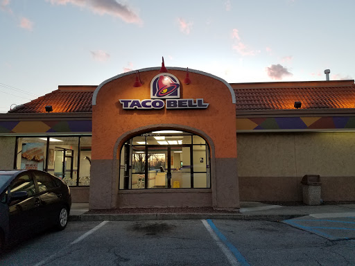 Mexican Restaurant «Taco Bell», reviews and photos, 3 Elm St, Fishkill, NY 12524, USA
