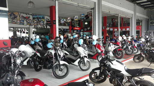 Yamaha Motocred, Av. Jequitaia, 307 - comercio, Salvador - BA, 40015-035, Brasil, Vendedor_de_Motorizadas, estado Bahia
