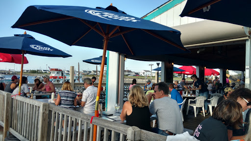 Seafood Restaurant «Tuna Striker Pub», reviews and photos, 7 River St, Seabrook, NH 03874, USA