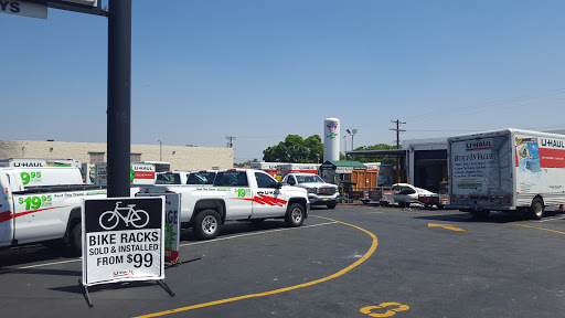 Truck Rental Agency «U-Haul Moving & Storage of South Central», reviews and photos, 11020 S Vermont Ave, Los Angeles, CA 90044, USA