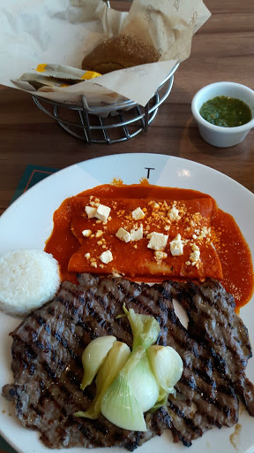 Toks Sendero La Fe, Carretera Miguel Alemán KM 18, Colonia Centro, 66600 Apodaca, NL, México, Restaurante | NL