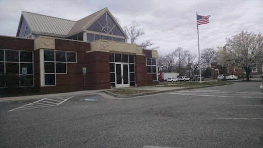 Post Office «US Post Office», reviews and photos, 301 England St, Ashland, VA 23005, USA