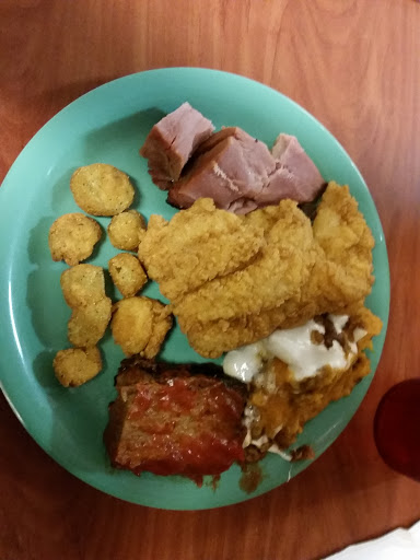Buffet Restaurant «Golden Corral», reviews and photos, 3610 Parkway, Pigeon Forge, TN 37863, USA