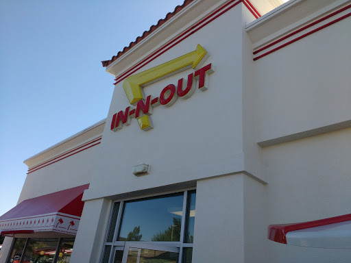 Hamburger Restaurant «In-N-Out Burger», reviews and photos, 4620 N Oracle Rd, Tucson, AZ 85705, USA