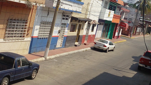 Grúas Nasa, Segunda Avenida Sur 69, Centro, 30830 Tapachula de Córdova y Ordoñez, Chis., México, Servicio de transporte | CHIS