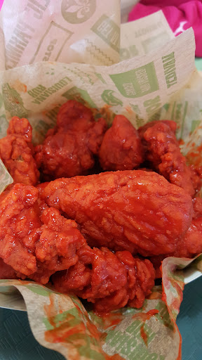 Chicken Wings Restaurant «Wingstop», reviews and photos, 13345 Telegraph Rd m, Whittier, CA 90605, USA
