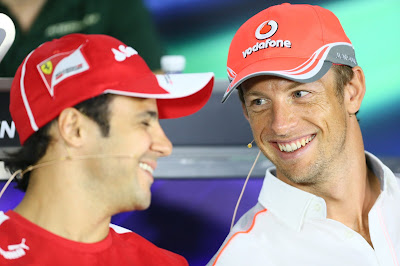 Фелипе Масса и Дженсон Баттон на пресс-конференции в четверг на Гран-при Бахрейна 2013