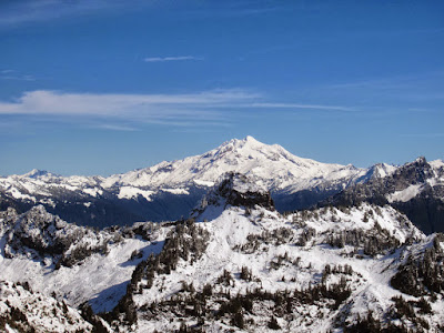 Beautiful day in the mountains, a view of Glacier Peak from the summit of Mount Dickerman