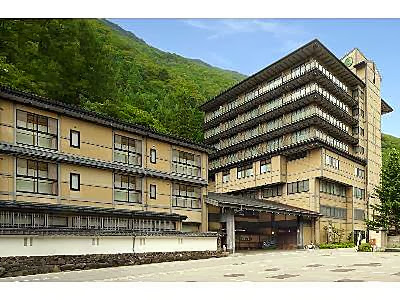 飛驒高山穗高莊山月