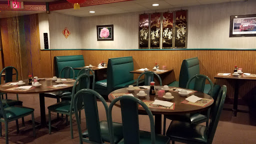 Chinese Restaurant «Golden Wok Chinese Restaurant», reviews and photos, 1122 Maple Ave, La Grange Park, IL 60526, USA
