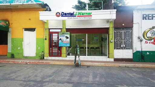 Dental J. Warner, Calle Av Central Nte 50, Barrio del Carmen, 30640 Huixtla, Chis., México, Dentista | CHIS
