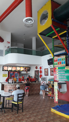 Mister Pizza Escobedo, Avenida Benito Juárez 200, Residencial Los Robles, 64245 Cd Gral Escobedo, N.L., México, Restaurante de comida para llevar | NL