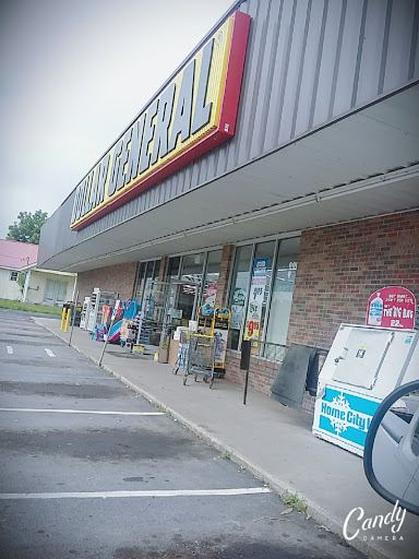 Home Goods Store «Dollar General», reviews and photos, 39 Spivey St, Red Boiling Springs, TN 37150, USA