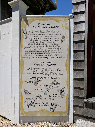 Ice Cream Shop «The Ice Cream Store», reviews and photos, 14 Bearskin Neck, Rockport, MA 01966, USA