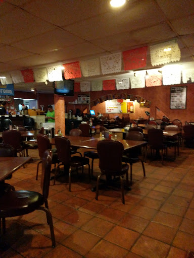 Restaurant «Casa Romero», reviews and photos, 521 E Airline Dr, East Alton, IL 62024, USA